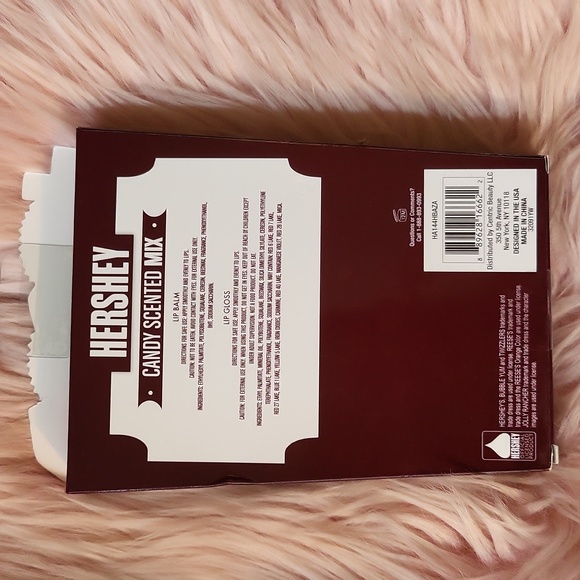 Brand New CENTRIC BEAUTY CANDY SCENTED MIX LIP BALM/GLOSS SET-6CT. - Picture 2 of 3